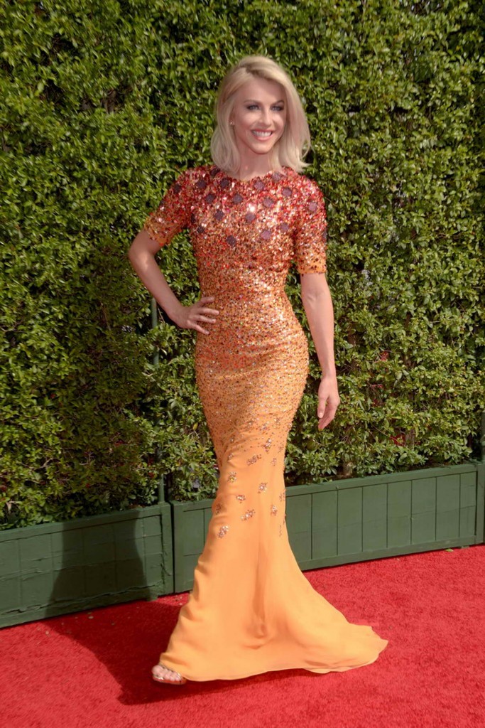  Julianne Hough at Creative Arts Emmy Awards in Los Angeles 9/12/2015-1