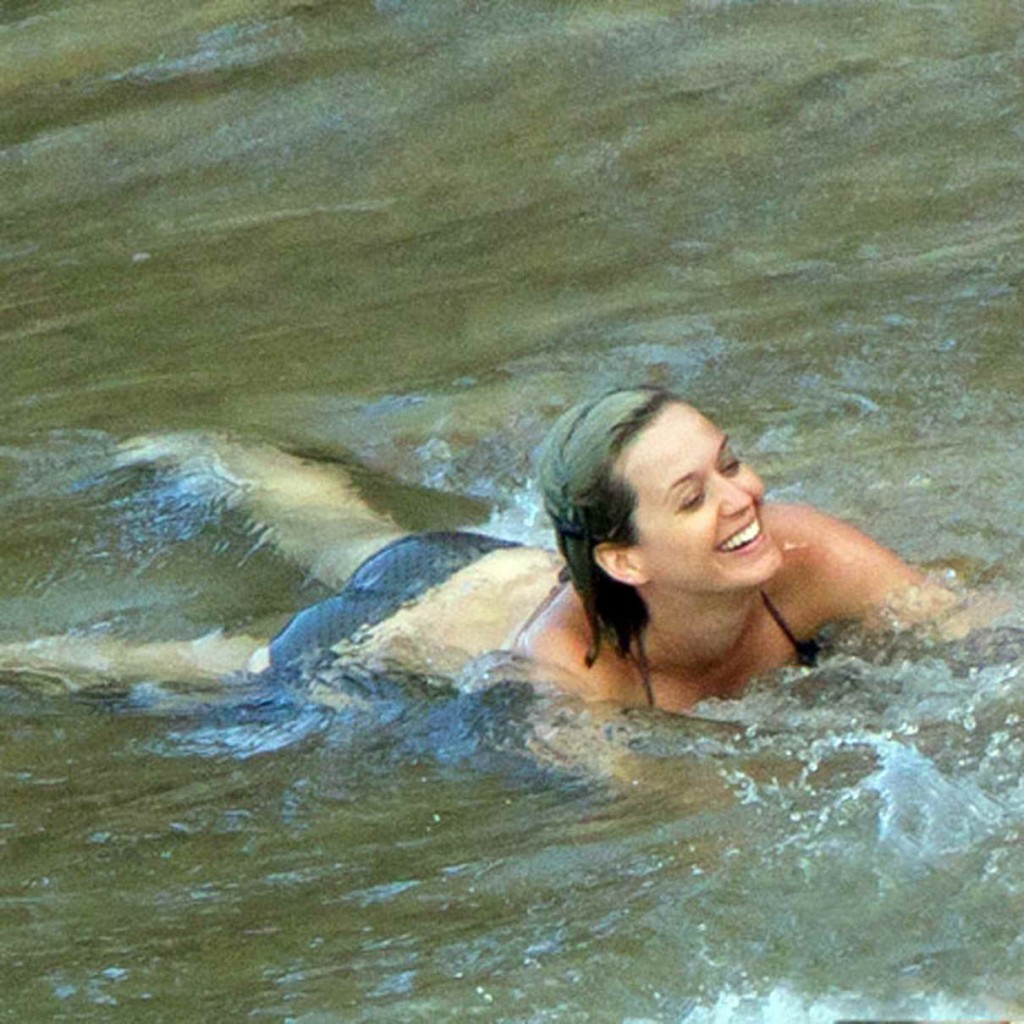 Katy Perry in Bikini in Hawaii-1