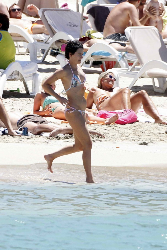 Lena Headey in Bikini in Ibiza-1