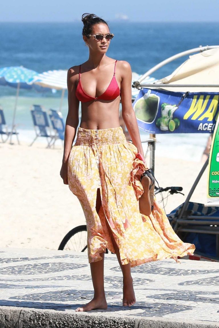 Lais Ribeiro In A Red Bikini On Ipanema Beach In Rio De Janeiro