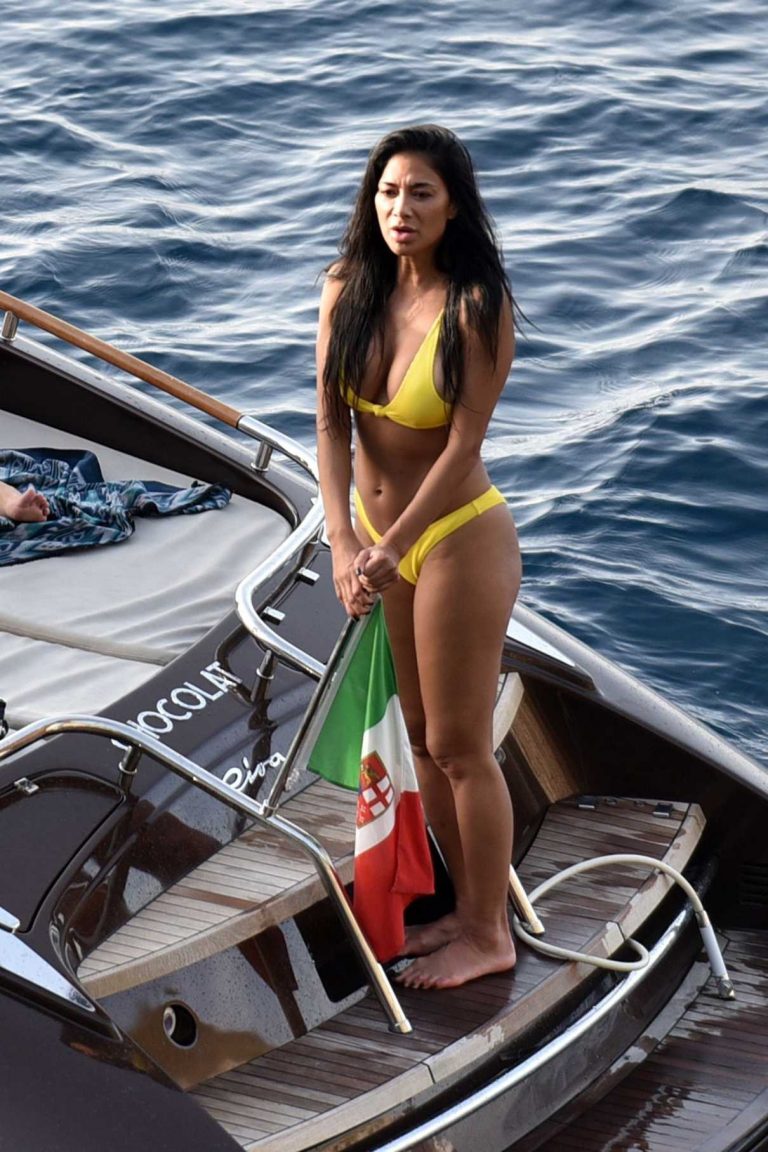 Nicole Scherzinger In A Yellow Bikini In Capri Lacelebs Co