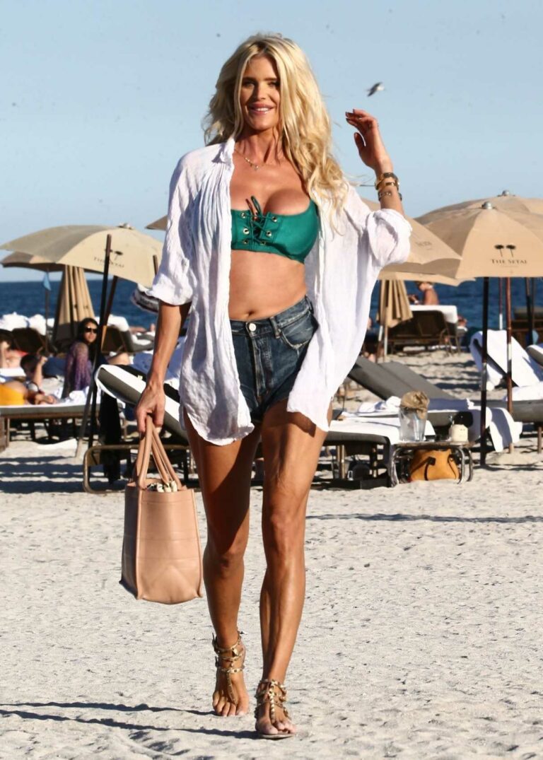 Victoria Silvstedt In A Green Bikini On The Beach In Miami 01 23 2021 2