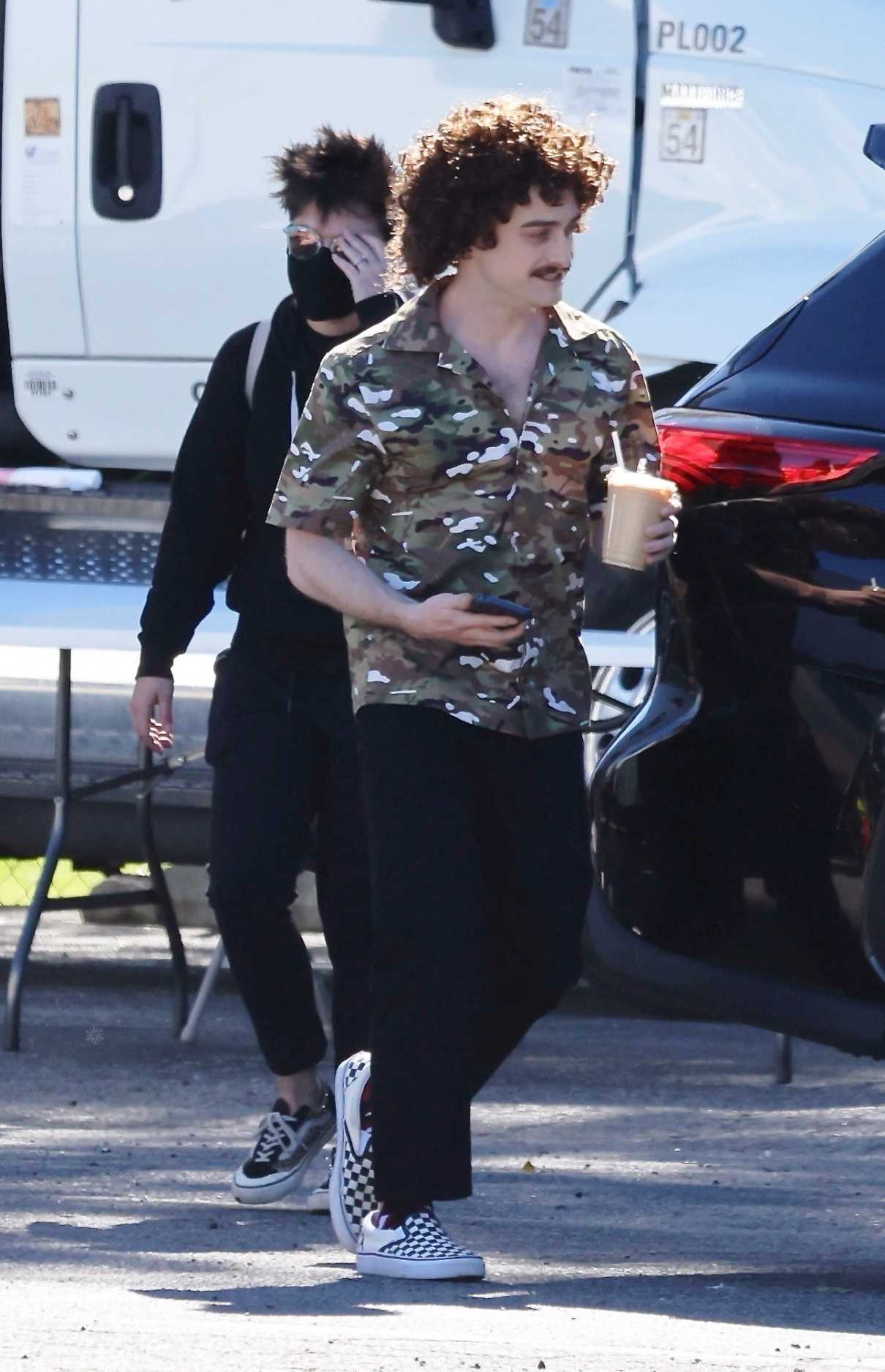 Daniel Radcliffe In A Camo Shirt On The Set Of The Biopic Weird The Al