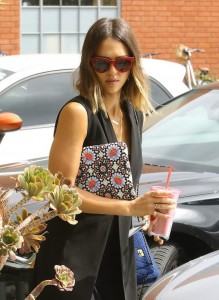 Jessica Alba Arriving at Her Office in Santa Monica 7/29/2015-4