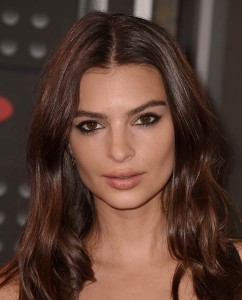 Emily Ratajkowski at 2015 MTV Video Music Awards in LA 8/30/2015-2