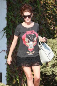 Kate Walsh in West Hollywood 8/21/2015-3