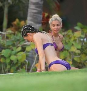 Kylie Jenner in Bikini in Bikini at the Beach in Punta Mita 8/10/2015-7