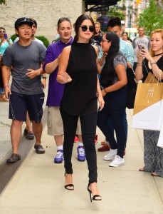 Selena Gomez Out in NYC 8/20/2015-6