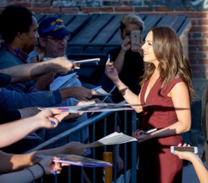 Elizabeth Gillies at Jimmy Kimmel Live in Hollywood 9/04/2015-5