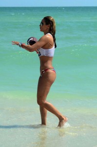 Jennifer Nicole Lee in Bikini-5
