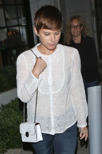 Kate Mara at Gracias Madre in West Hollywood 9/03/2015-4