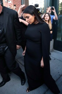 Kim Kardashian out in New York 9/06/2015-5