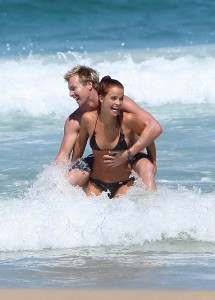 Lauren Brant in Bikini on Queensland Beach in Australia-8