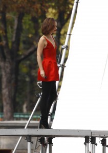 Natalie Portman Filiming a Dior in Paris 9/08/2015-2