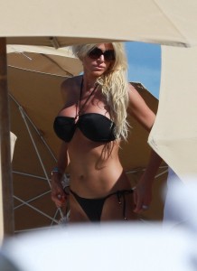 Victoria Silvstedt in Bikini in Miami-9