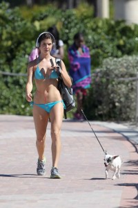 Amanda Cerny in a Stunning Bikini Walking in Miami-3