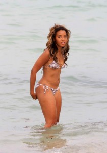 Angela Simmons in an Elegant Bikini on the Beach in Miami-2