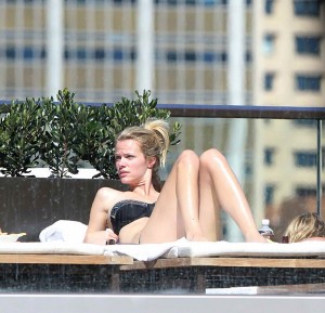 Brooklyn Decker in Bikini at a Pool in Sydney-9