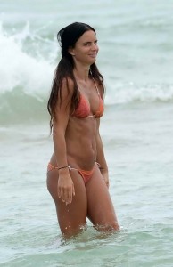 Gabrielle Anwar in a Stunning Bikini on the Beach in Miami-2
