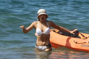 Karina Smirnoff in Bikini in Hawaii-2