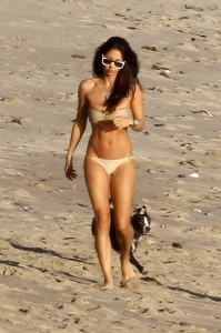 Leilani Dowding in Bikini on Malibu Beach-3