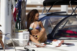 Rihanna in Bikini in Hawai-9
