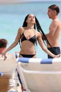 Zoe Kravitz in Bikini in Miami 10/05/2015-6