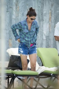 Katie Holmes in Pink Bikini in Miami-8