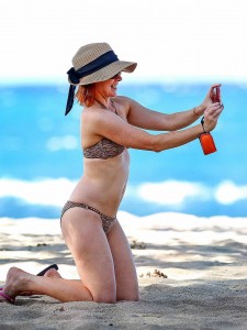 Alyson Hannigan in Bikini at the Beach in Hawaii-5