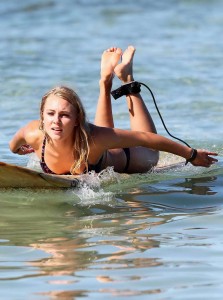 AnnaSophia Robb Paddleboarding in Bikini in Hawaii-4
