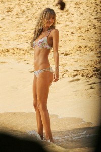 Behati Prinsloo Does Bikini Photoshoot in Hawaii-7