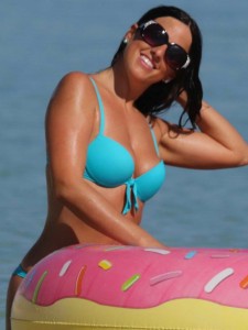 Claudia Romani in Bikini in Miami-7