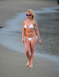 Jorgie Porter in Bikini at the Beach in Dubai 12/26/2015-3