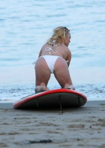 Jorgie Porter in Bikini at the Beach in Dubai 12/26/2015-7