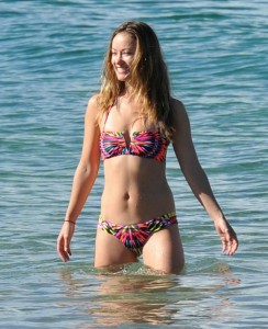 Olivia Wilde in Bikini in Maui-3