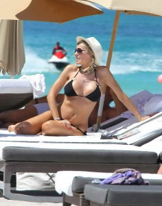 Rita Rusic in a Breathtakingly Bikini at the Beach in Miami-3