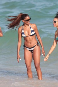 Claudia Jordan in Bikini at the Beach in Miami 01/02/2016-7