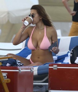 Devin Brugman in Bikini at the Beach in Miami 12/30/15-9