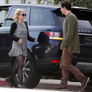 Emma Roberts Shopping at a Bookstore in LA 01/14/2016-4