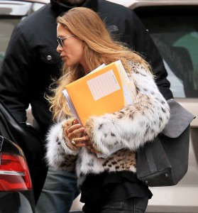 Mary-Kate Olsen Out in NYC 01/15/2016-2