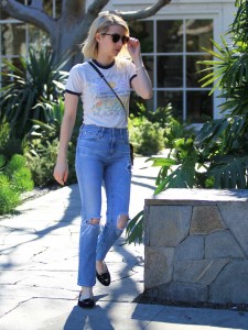 Emma Roberts Out in Beverly Hills 02/09/2016-4