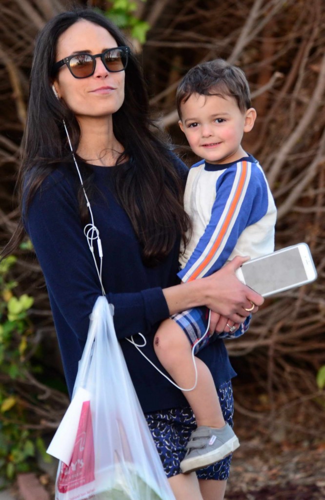 Jordana Brewster Out in Brentwood 02/21/2016-1