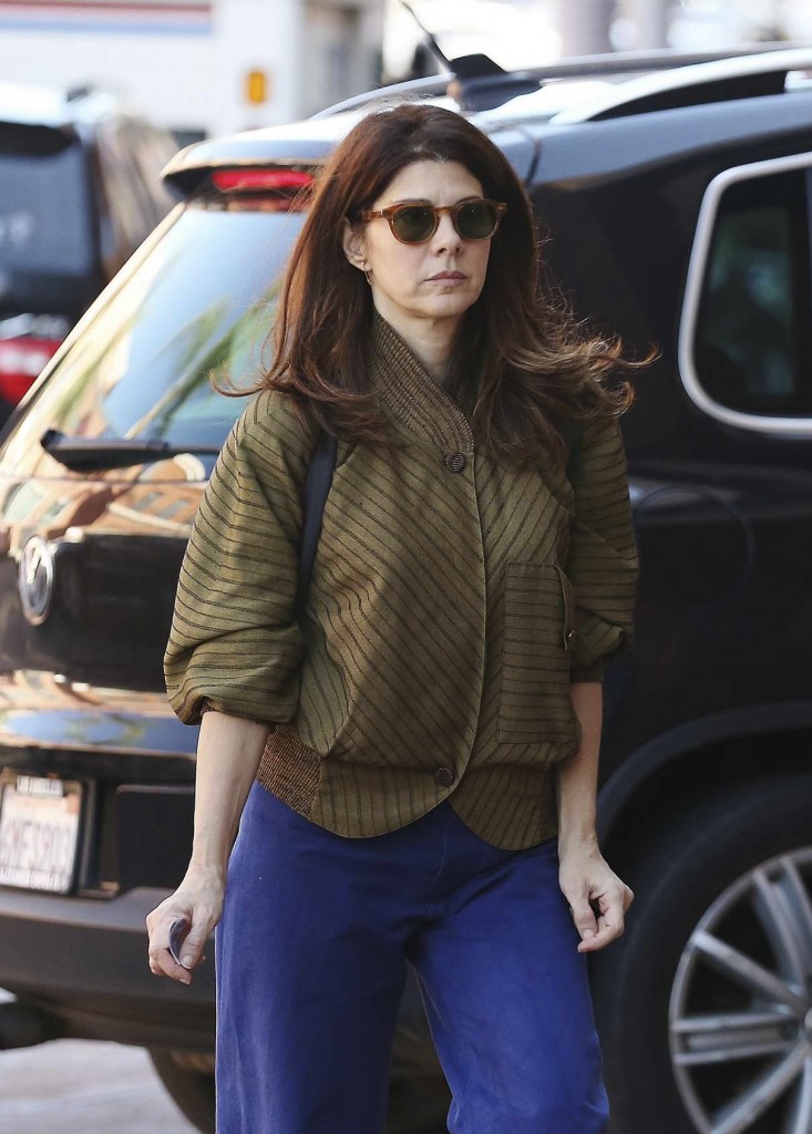 Marisa Tomei Leaves a Medical Building in Beverly Hills 02/19/2016-1