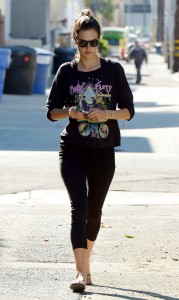 Alessandra Ambrosio Out in Los Angeles 03/23/2016-2