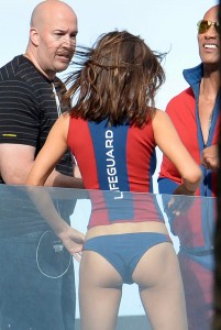 Alexandra Daddario on the Set of Baywatch in Miami 03/07/2016-5