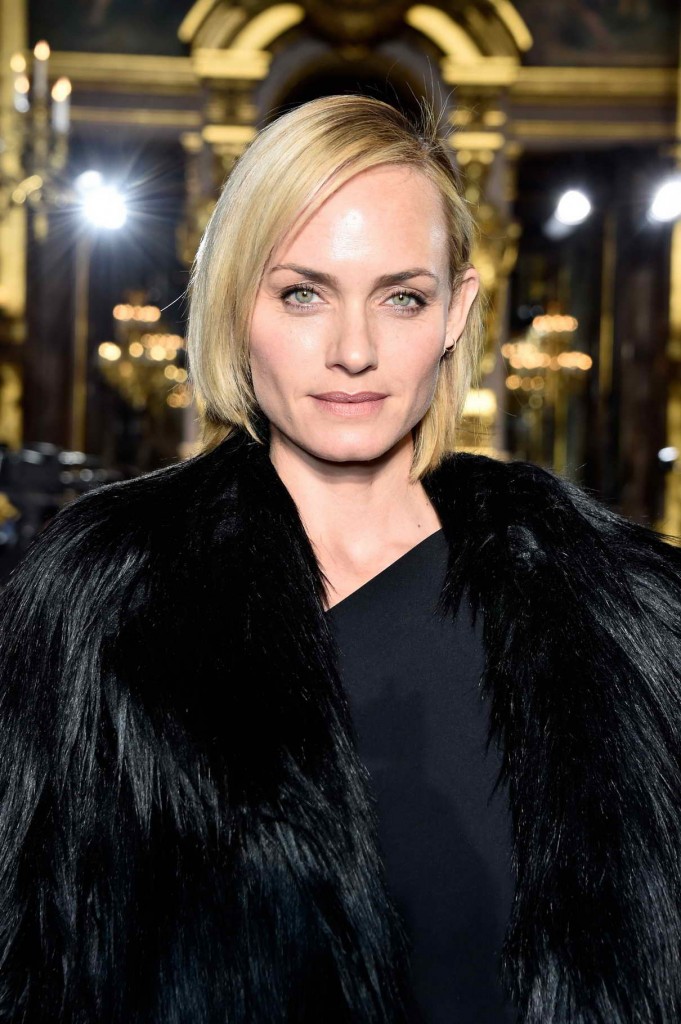 Amber Valletta attends the Stella McCartney Show 03/07/2016-1