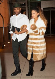 Ariana Grande Leaving Her Hotel in New York City 03/15/2016-2