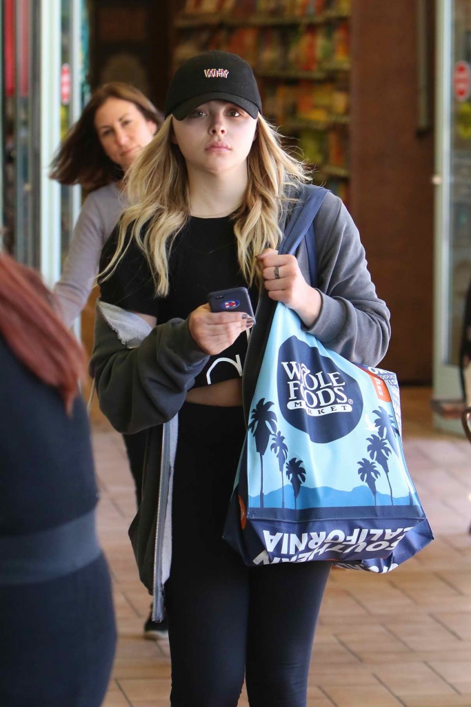 Chloe Grace Moretz Out in Beverly Hills 03/23/2016-1