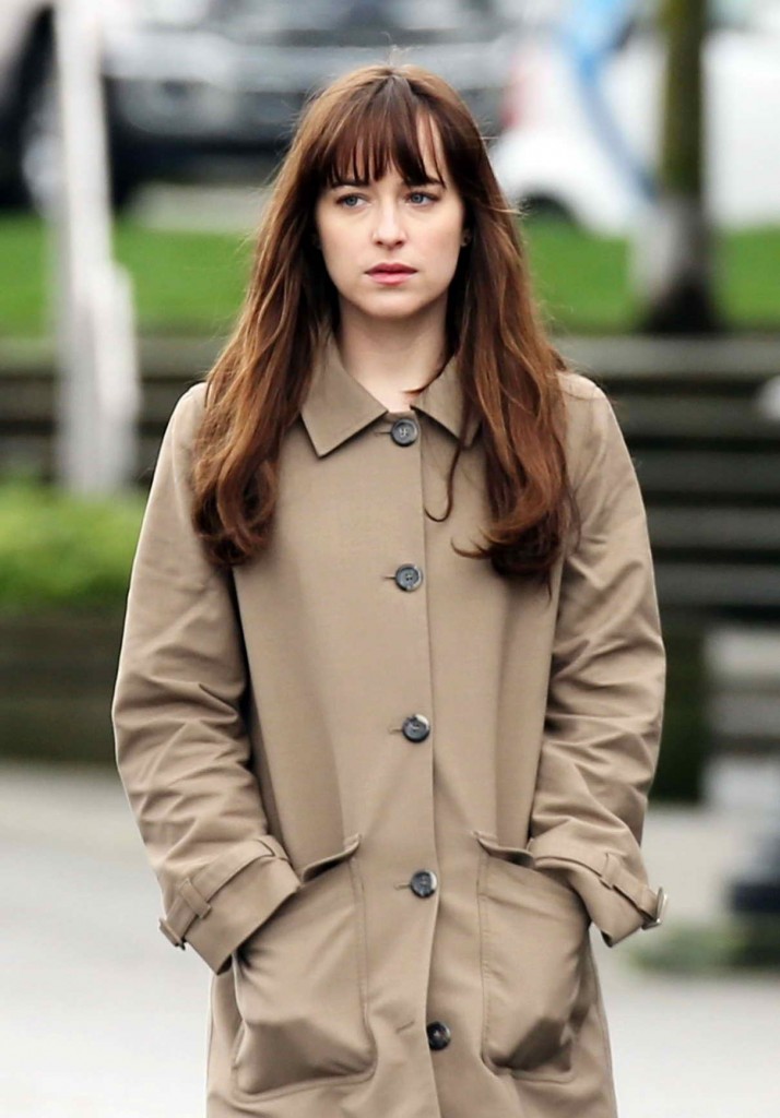 Dakota Johnson on the Set of "Fifty Shades Darker" in Vancouver 03/14/2016-1