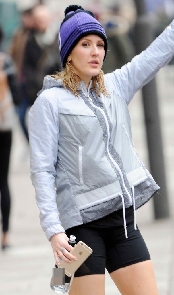 Ellie Goulding Leaving a Gym in London 03/15/2016-1